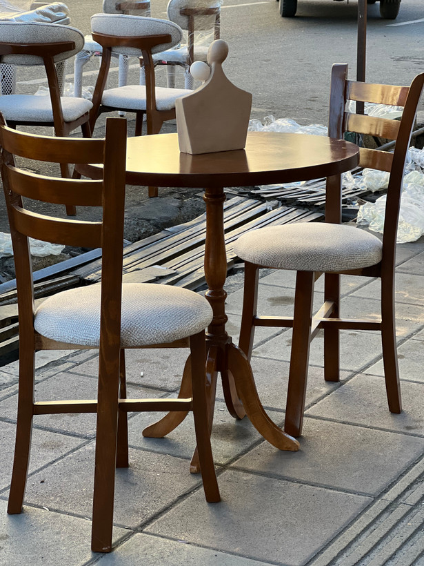 صبحانه خوری دونفره سه تیرک چوب روس