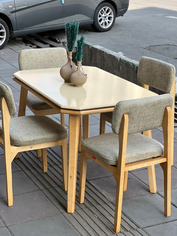 نهارخوری ۴نفره مدل پرومکس چوب روس